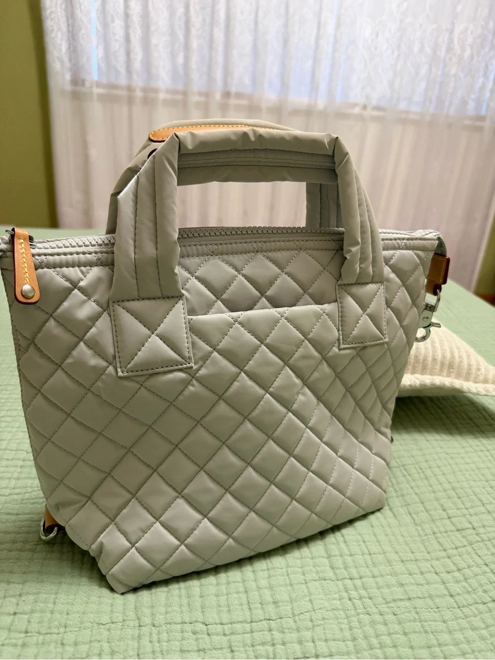 MZ Wallace Small Sutton Deluxe - metallic light grey quilted bag